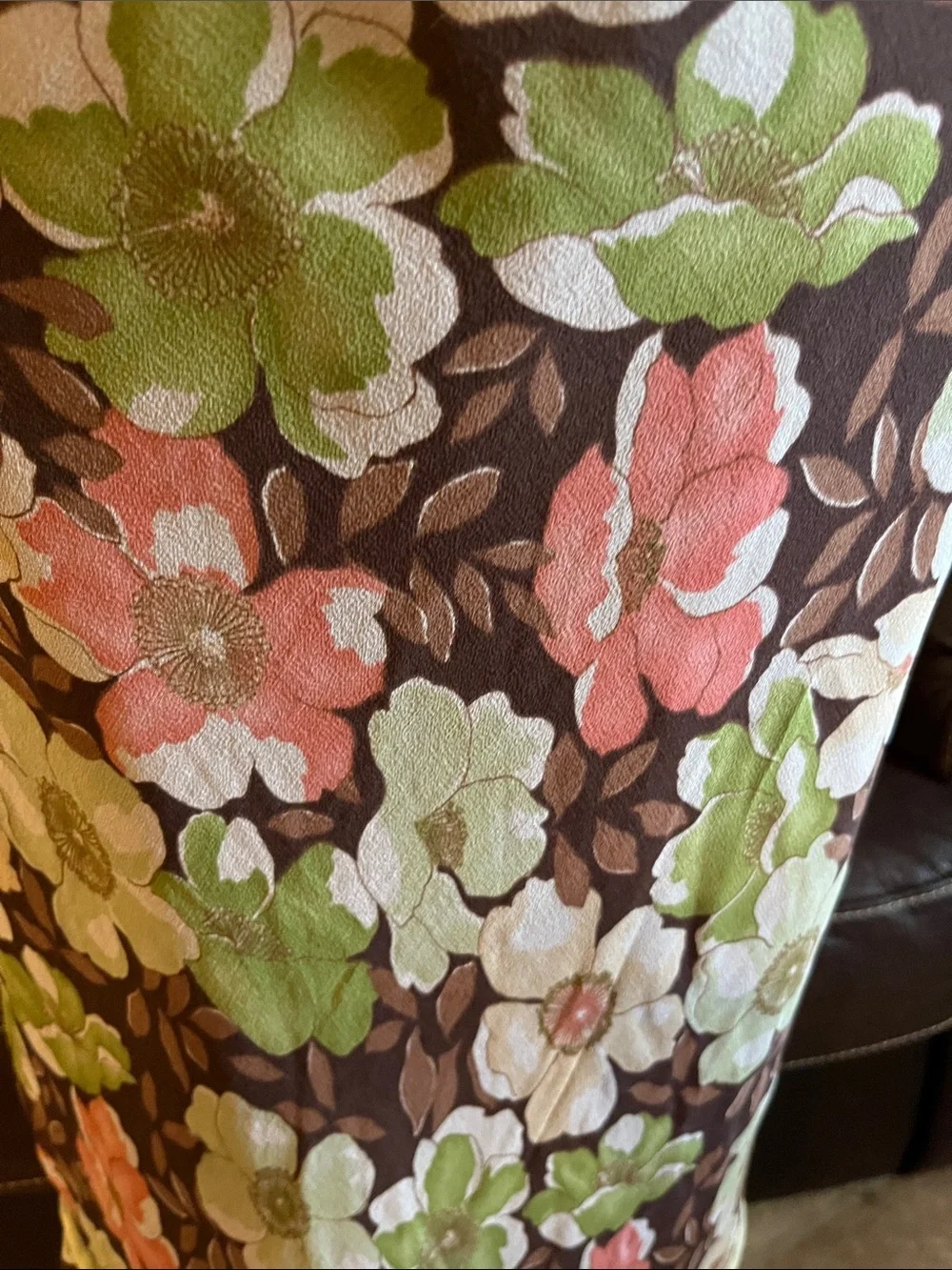 Metrostyle Silk Floral Ruffle-Hem Midi Skirt in Brown, Green & Pink 90’s - Picture 6 of 8